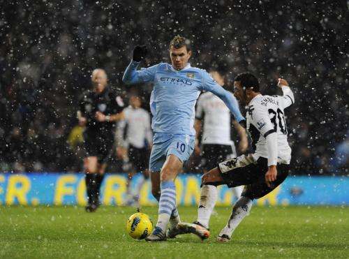 2012-02-04t183523z_01_nvr10_rtridsp_3_soccer-england_reuters