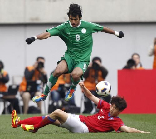 2011-11-27t074309z_01_seo103_rtridsp_3_soccer_reuters