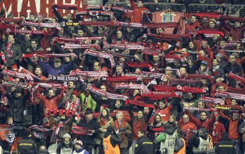 20120208-634642674924721774_efe