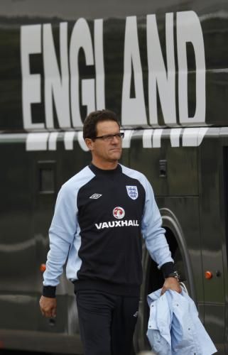 2012-02-08t210226z_01_edy20_rtridsp_3_soccer-england_reuters