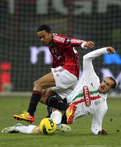 2012-02-08t212711z_01_sre109_rtridsp_3_soccer-italy_reuters