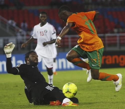 2012-02-04t201230z_01_amr020_rtridsp_3_soccer-nations_reuters