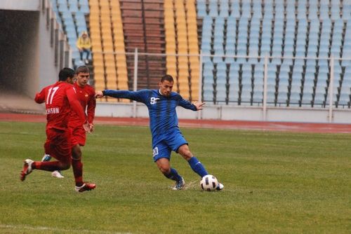 من لقاء سابق في الدوري السوري