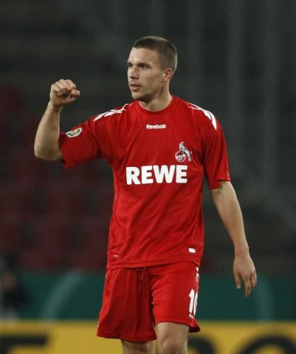 2010-10-26t185116z_01_cgn16_rtridsp_3_soccer-germany_reuters