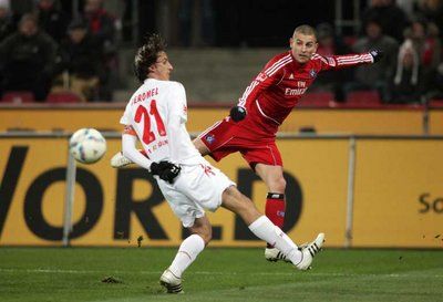 2012-02-12-00000103102892