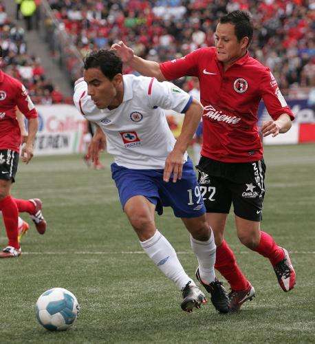 20120213-634647242871564563_efe