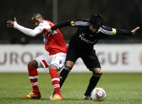 2012-02-14t192500z_01_mvi17_rtridsp_3_soccer-europa_reuters