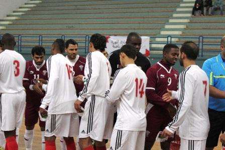 المنتخبان القطري والليبي قبل بدأ المباراة