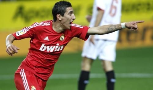 20111218-634597636741714231_efe