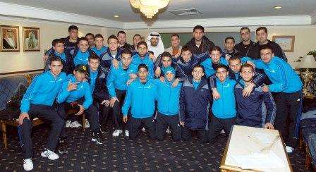 وفد المنتخب السوري لدى وصوله الى البحرين