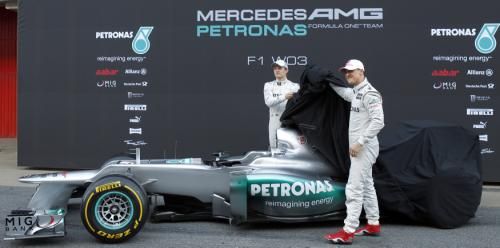 2012-02-21t092110z_01_bar101_rtridsp_3_motor-racing-mercedes_reuters