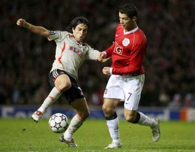 2006-12-06-00000300879281