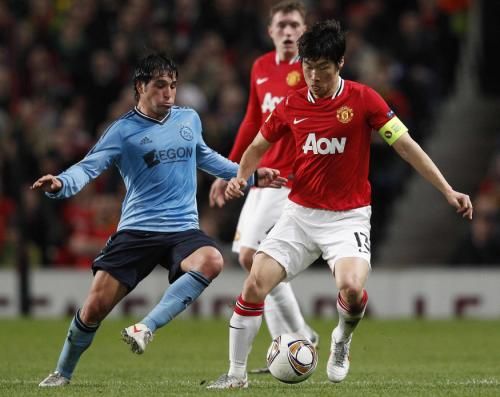 2012-02-23t215747z_01_mcr14_rtridsp_3_soccer-europa_reuters