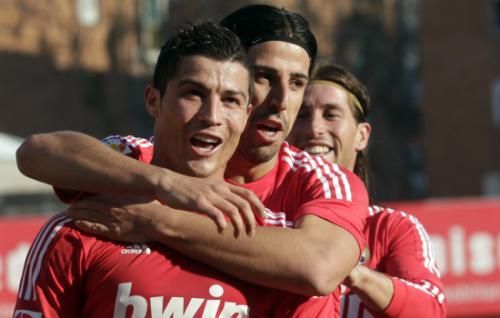 2012-02-26t165150z_01_jmg04_rtridsp_3_soccer-spain_reuters
