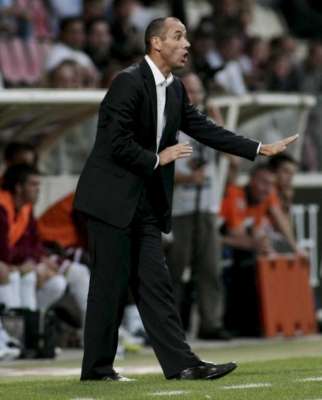 بول لوغوين مدرب منتخب عمان