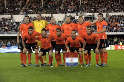 2011-09-07t024632z_01_sin602_rtridsp_3_soccer-euro_reuters