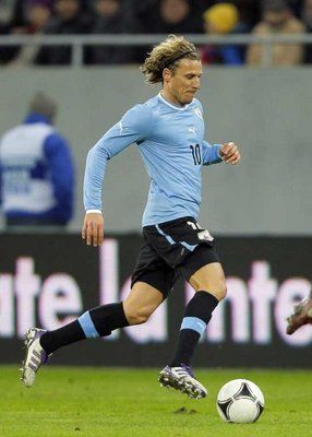 نجم منتخب أوروجواي دييجو فورلان