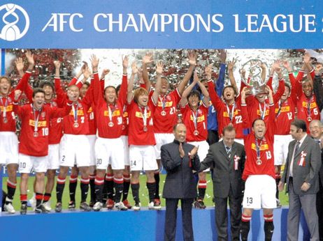 عندما فاز فريق اوراوا ريد بنسخة 2007