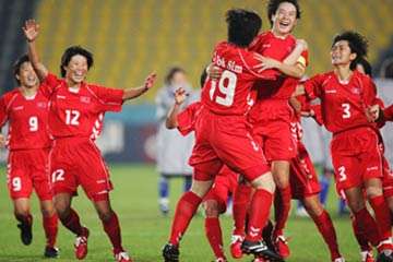 فرحة كورية بالفوز باللقب