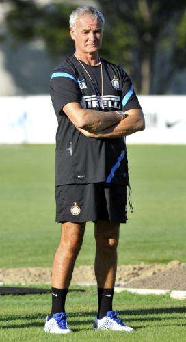 2011-09-22t190430z_01_sre403_rtridsp_3_soccer-italy_reuters