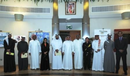 صورة جماعية للجنة المنظمة 