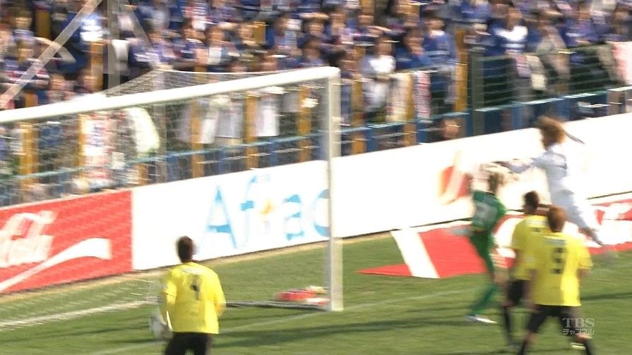 اللقطة التي اثارت الجدل ( صورة من قناة TBS اليابانية )