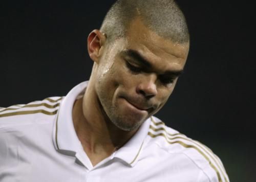 2012-01-25t224532z_01_mad356_rtridsp_3_soccer-spain_reuters