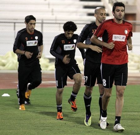 جانب من تدريبات فريق الشباب اليوم