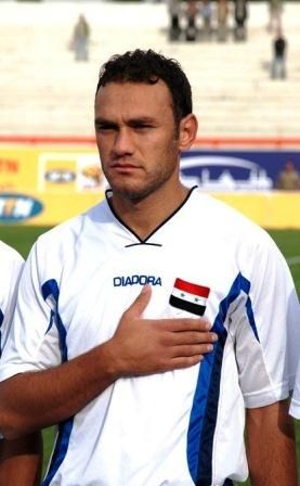  السوري علاء بيضون
