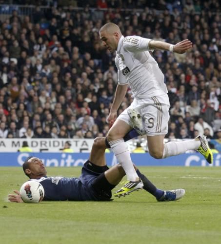 2012-03-18t233002z_01_aco26_rtridsp_3_soccer-spain_reuters
