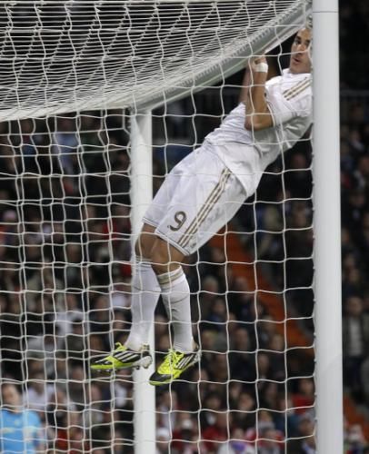 2012-03-18t231924z_01_aco23_rtridsp_3_soccer-spain_reuters