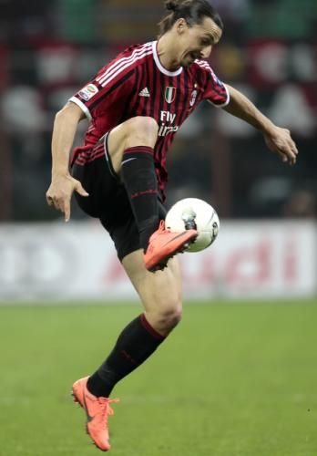 2012-03-24t175058z_01_mxr23_rtridsp_3_soccer-italy_reuters
