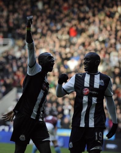 2012-02-05t152352z_01_nvr03_rtridsp_3_soccer-england_reuters