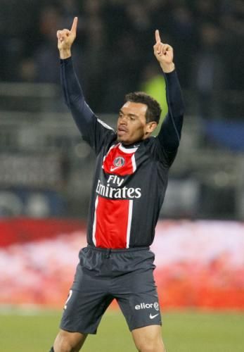 2012-02-25t225621z_01_rpr19_rtridsp_3_soccer-france_reuters