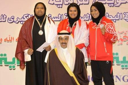 المهندس دعيج العتيبي يتوج الفائزين في البطولة العربية للرماية 