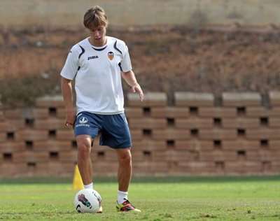 سرخيو كناليس