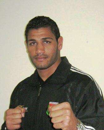 الملاكم احمد طعيمات