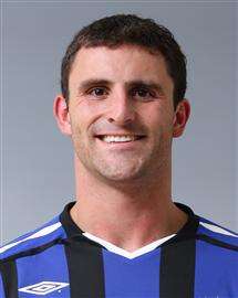 باري أحرز هدف الفوز للجزيرة 