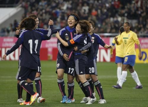 2012-04-05t124711z_01_kob120_rtridsp_3_soccer-japan-women_reuters