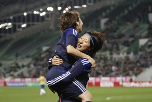 2012-04-05t134400z_01_kob125_rtridsp_3_soccer-japan-women_reuters