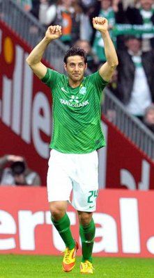 كلاوديو بيزارو