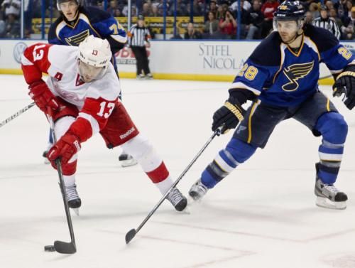 2012-04-05t024716z_01_stl12_rtridsp_3_nhl_reuters