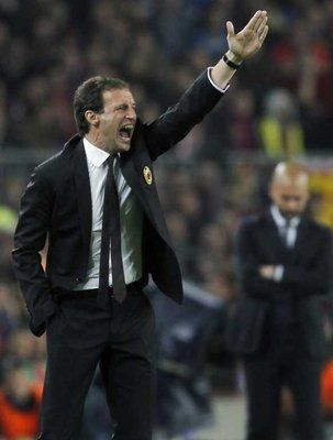 مدرب الميلان اليغري في اخر مبارة لفريقه ضد برشلونة