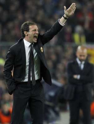 مدرب الميلان اليغري في اخر مبارة لفريقه ضد برشلونة