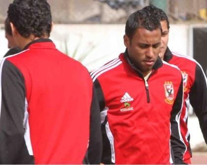 حسام عاشور