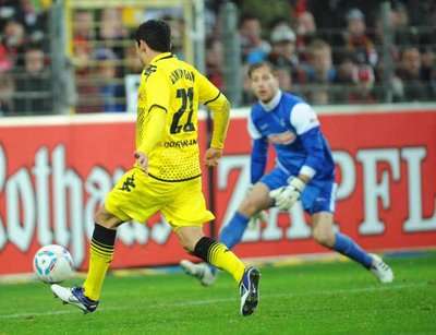 2011-12-17-00000103036844