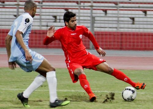 لقطة من مباراة سابقة بين الفريقين