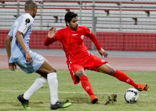 لقطة من مباراة سابقة بين الفريقين