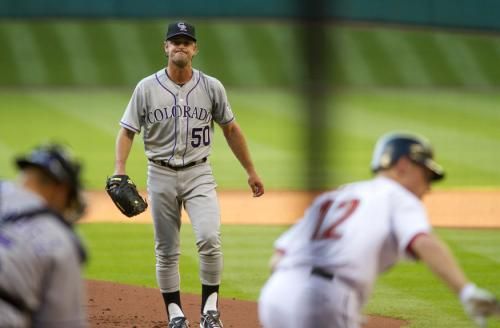 2012-04-08t001834z_01_hou03_rtridsp_3_baseball_reuters
