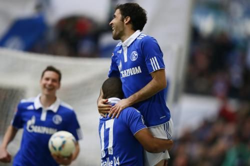 2012-04-08t152144z_01_kai03_rtridsp_3_soccer-germany_reuters